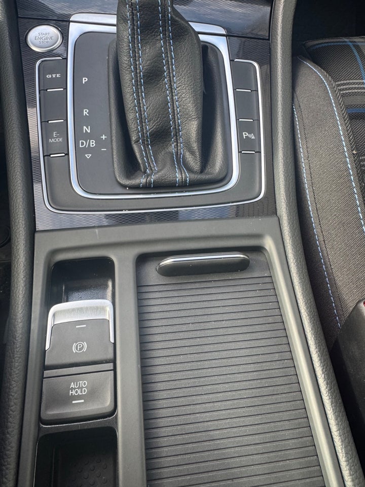 VW Golf VII 1,4 GTE DSG 5d