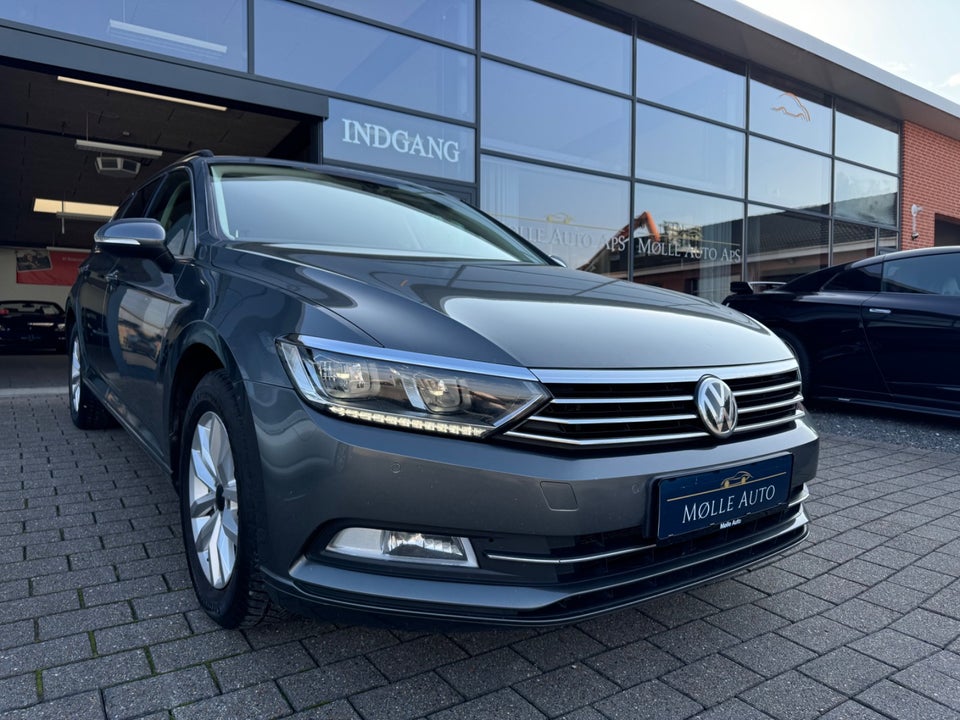 VW Passat 1,8 TSi 180 Highline Variant DSG 5d