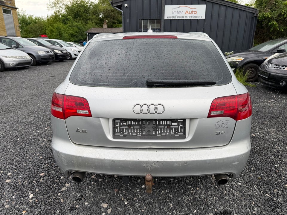 Audi A6 2,4 Avant quattro Tiptr. 5d