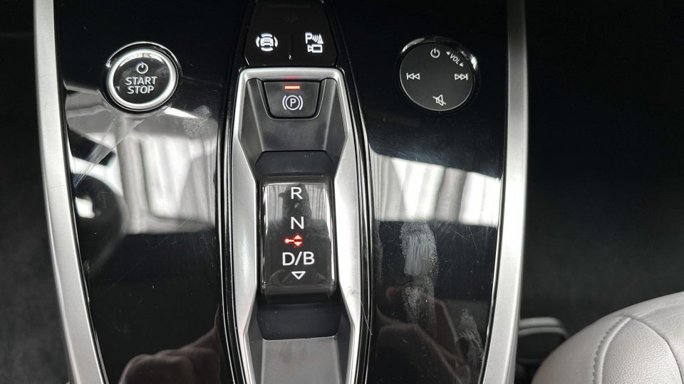 Audi Q4 e-tron 35 S-line 5d