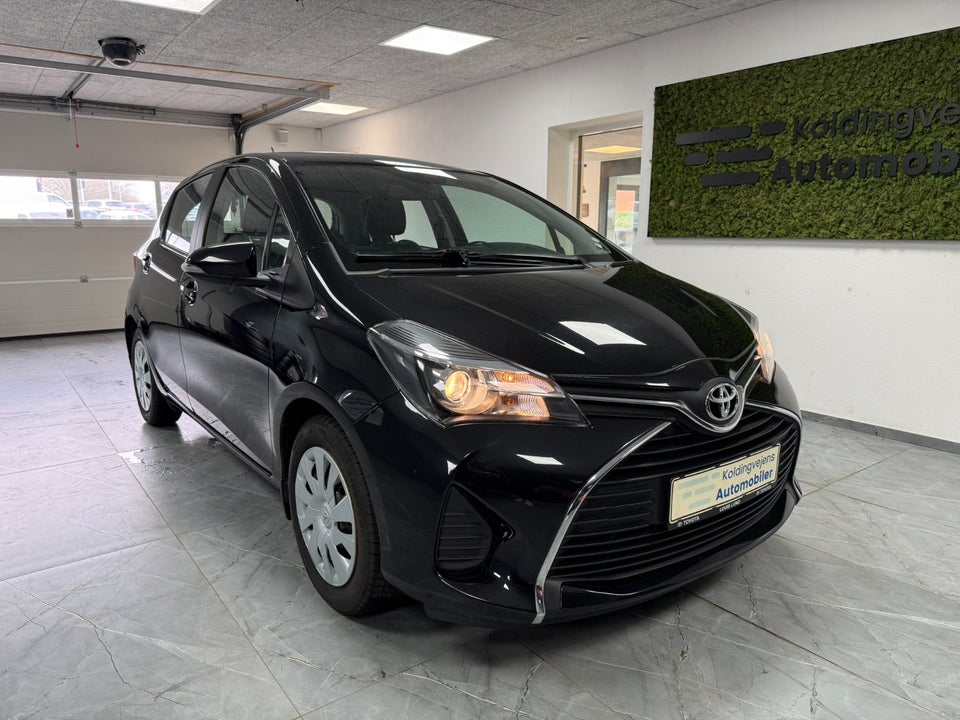 Toyota Yaris 1,0 VVT-i T2 Komfort 5d