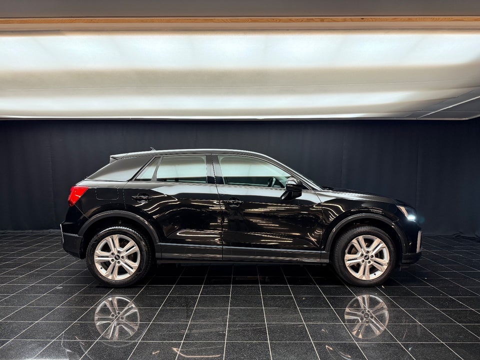 Audi Q2 35 TFSi Prestige S-tr. 5d