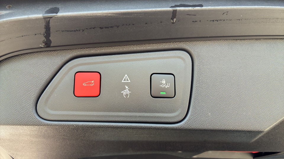 Peugeot 3008 1,6 Hybrid4 GT EAT8 5d