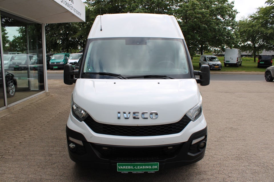 Iveco Daily 3,0 35C17 12m³ Van