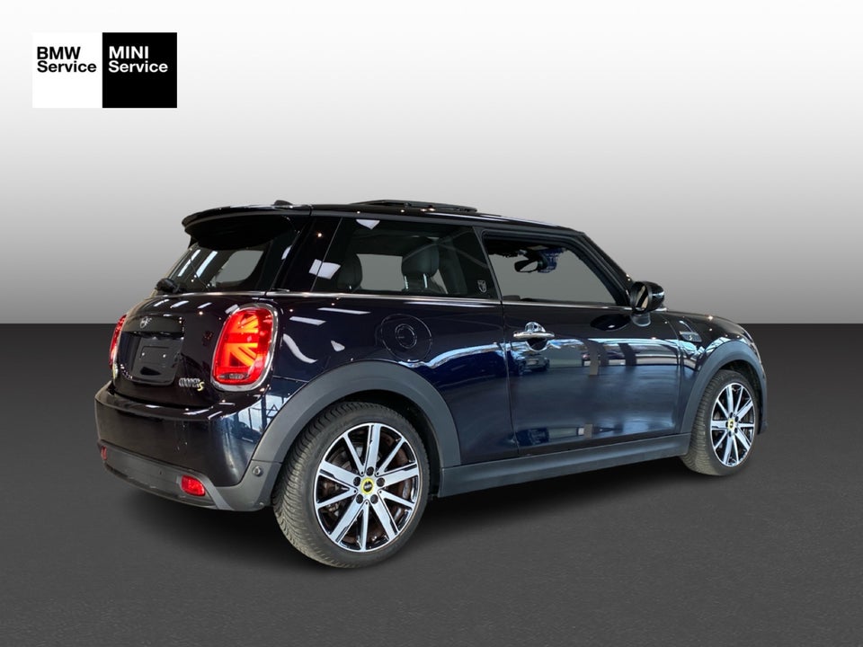 MINI Cooper SE Younique Trim 3d