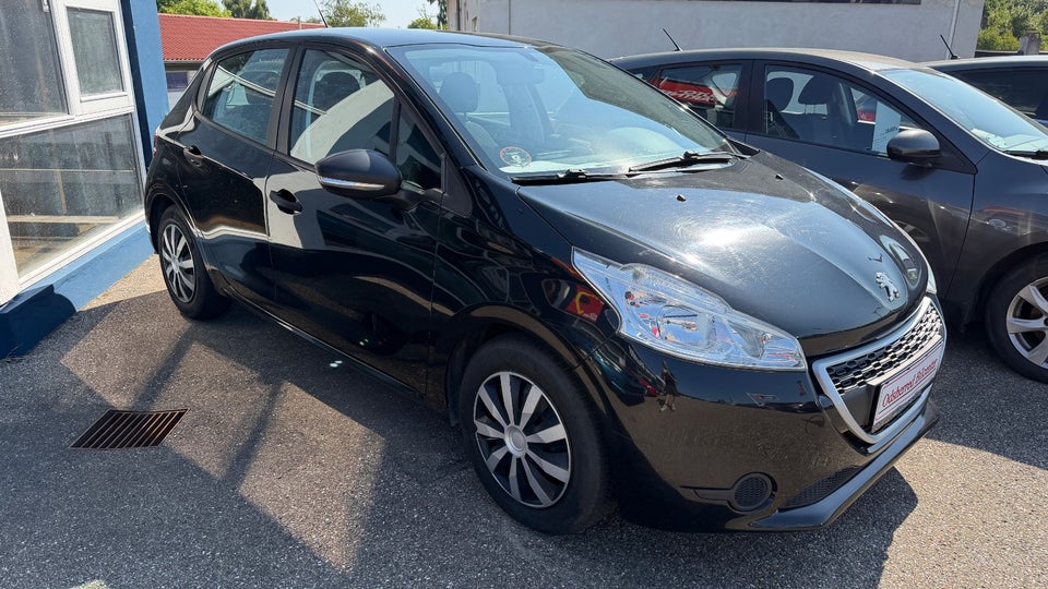 Peugeot 208 1,0 VTi Access 5d