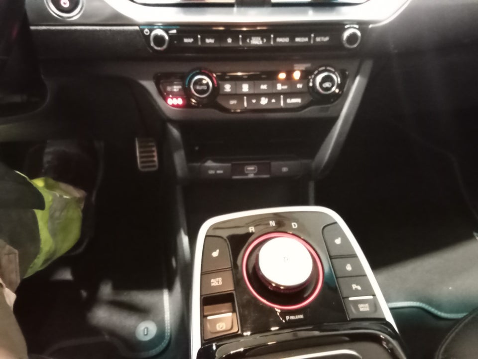 Kia e-Niro 64 Advance 5d