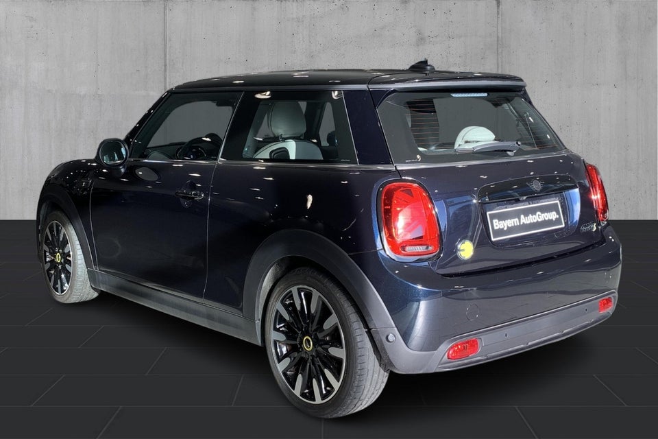 MINI Cooper SE Classic Trim 3d