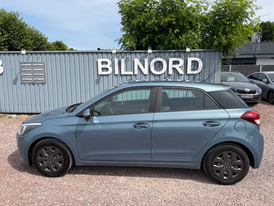 Hyundai i20 1,25 Fresh 5d