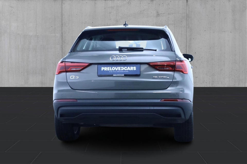 Audi Q3 45 TFSi e Attitude plus S-tr. 5d