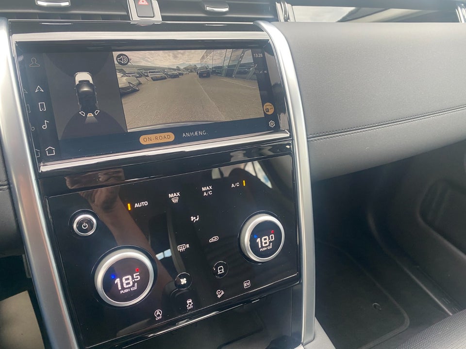 Land Rover Discovery Sport 1,5 P300e SE aut. 5d