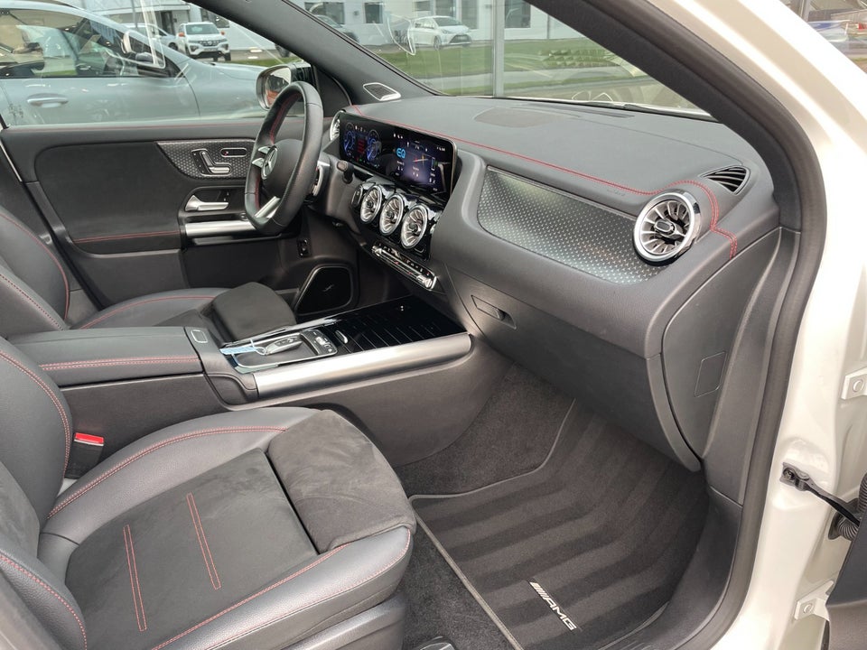 Mercedes EQA350 AMG Line Premium 4Matic 5d