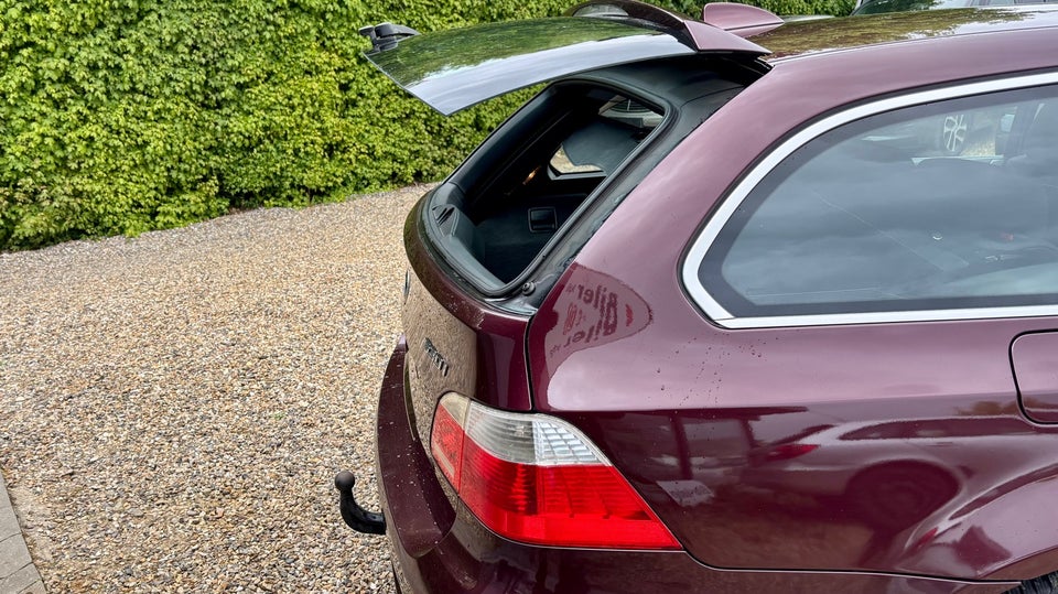 BMW 530i 3,0 Touring aut. 5d
