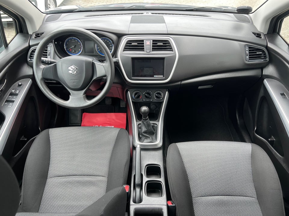 Suzuki S-Cross 1,6 Active CVT 5d