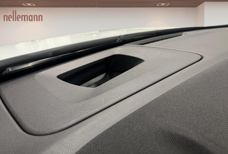 Ford Explorer 77 Select Extended Range 5d