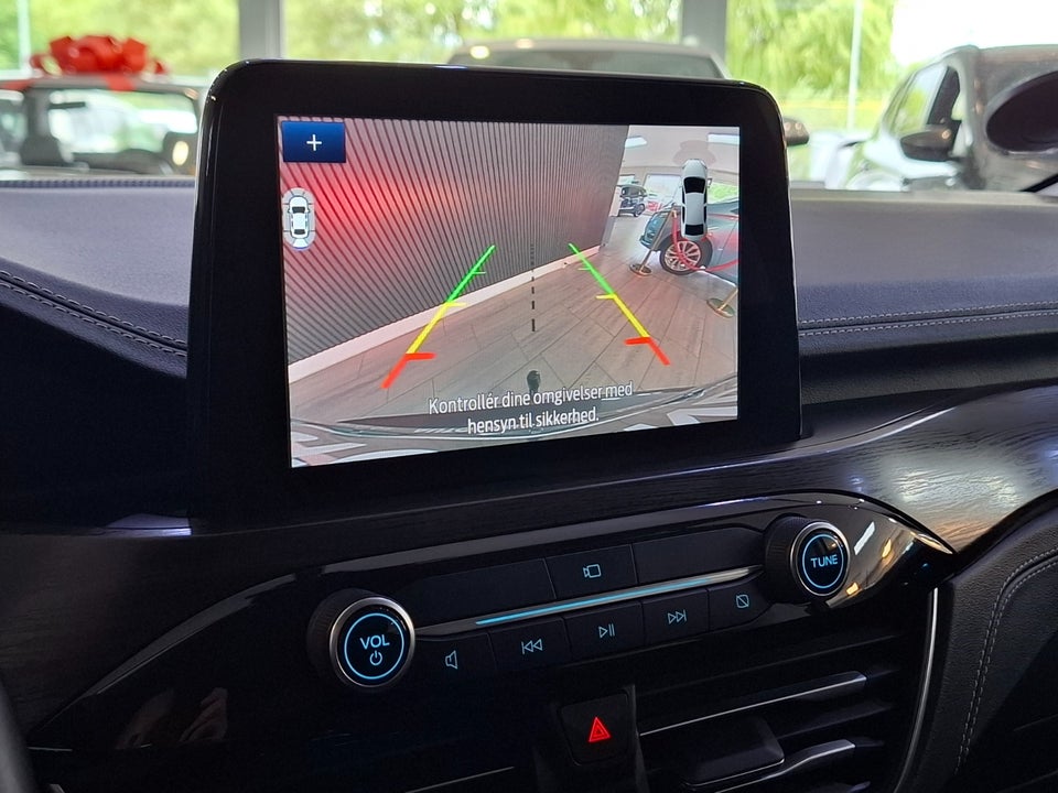 Ford Kuga 2,5 PHEV Vignale CVT 5d