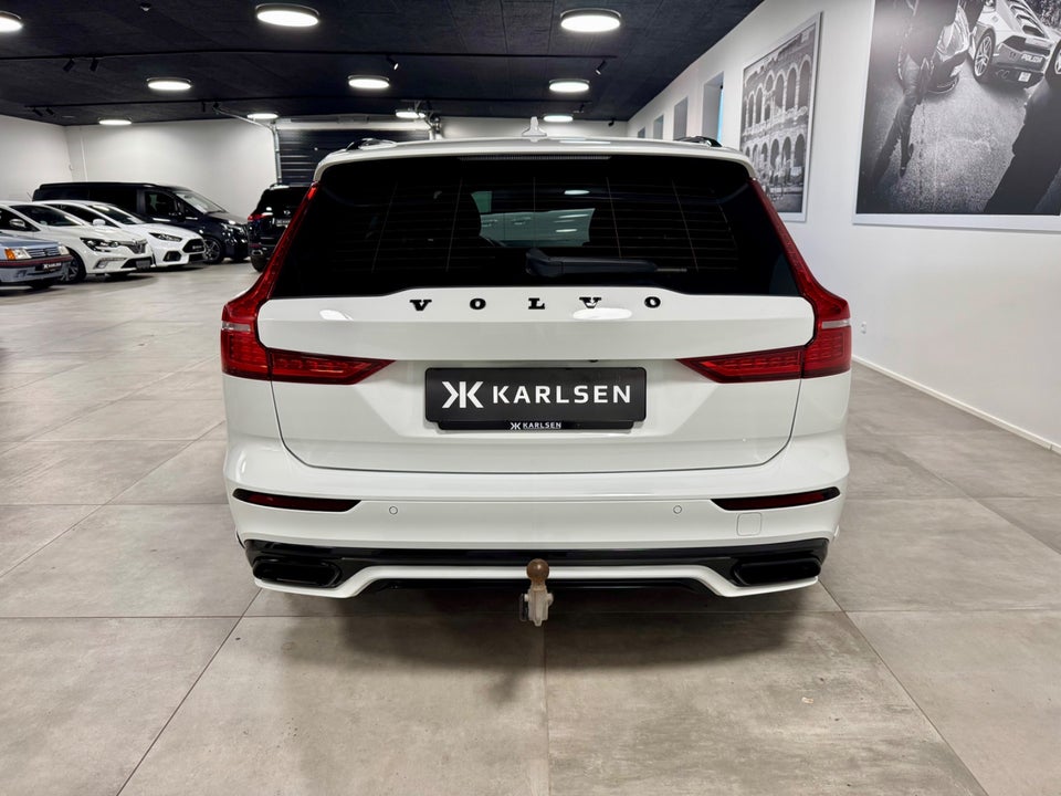 Volvo V60 2,0 T8 ReCharge R-Design aut. AWD 5d