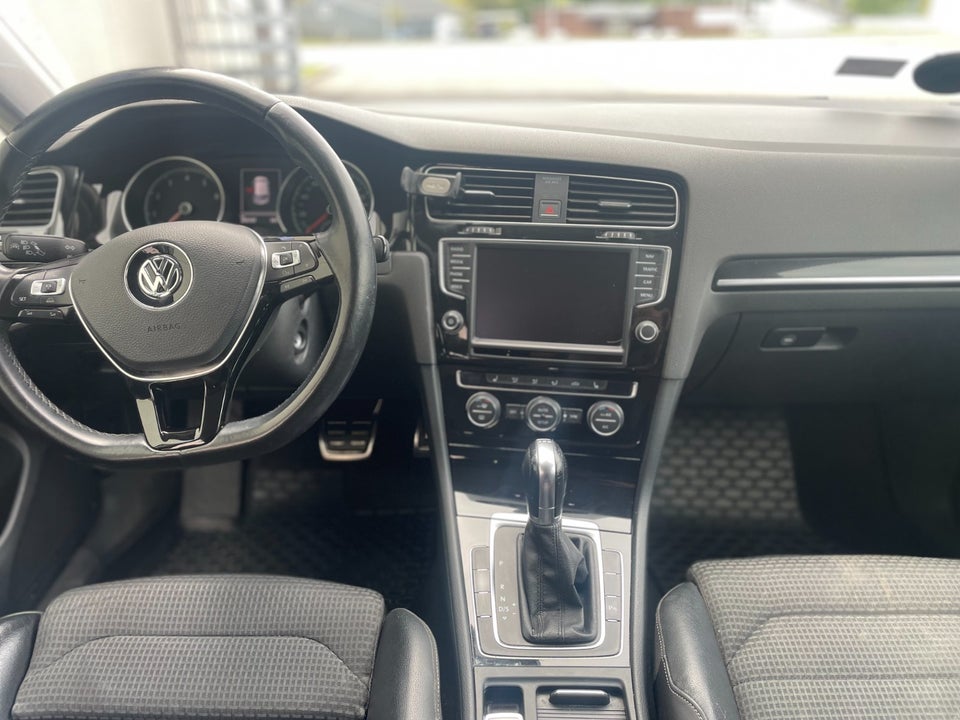 VW Golf VII 1,4 TSi 140 Highline DSG BMT 5d