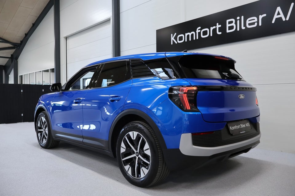 Ford Explorer 77 Select Extended Range 5d