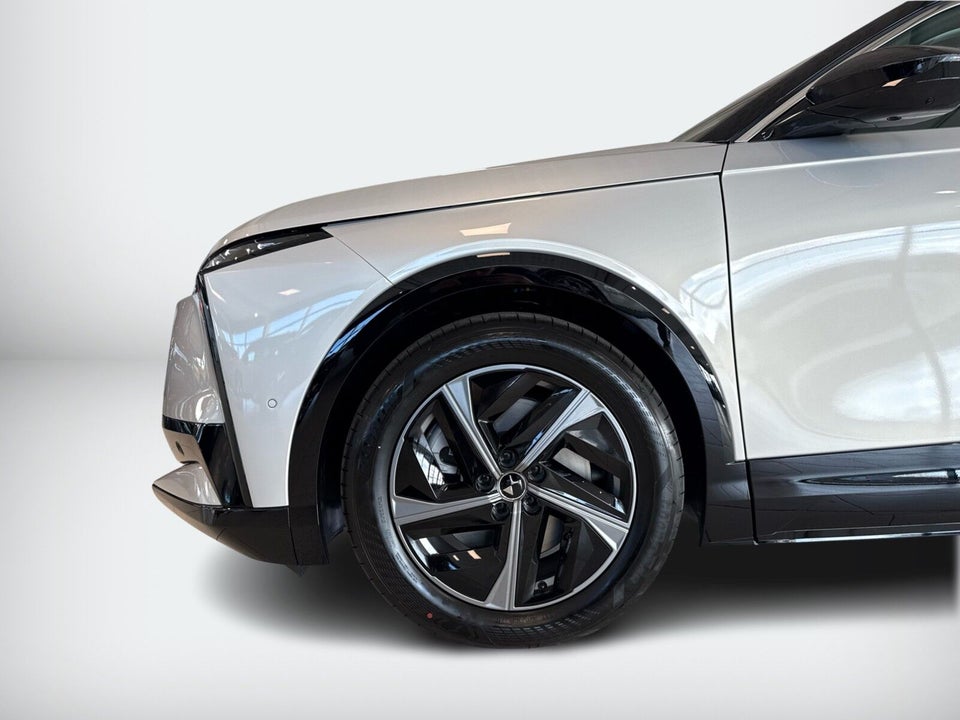 DS N°8 77 Pallas 5d