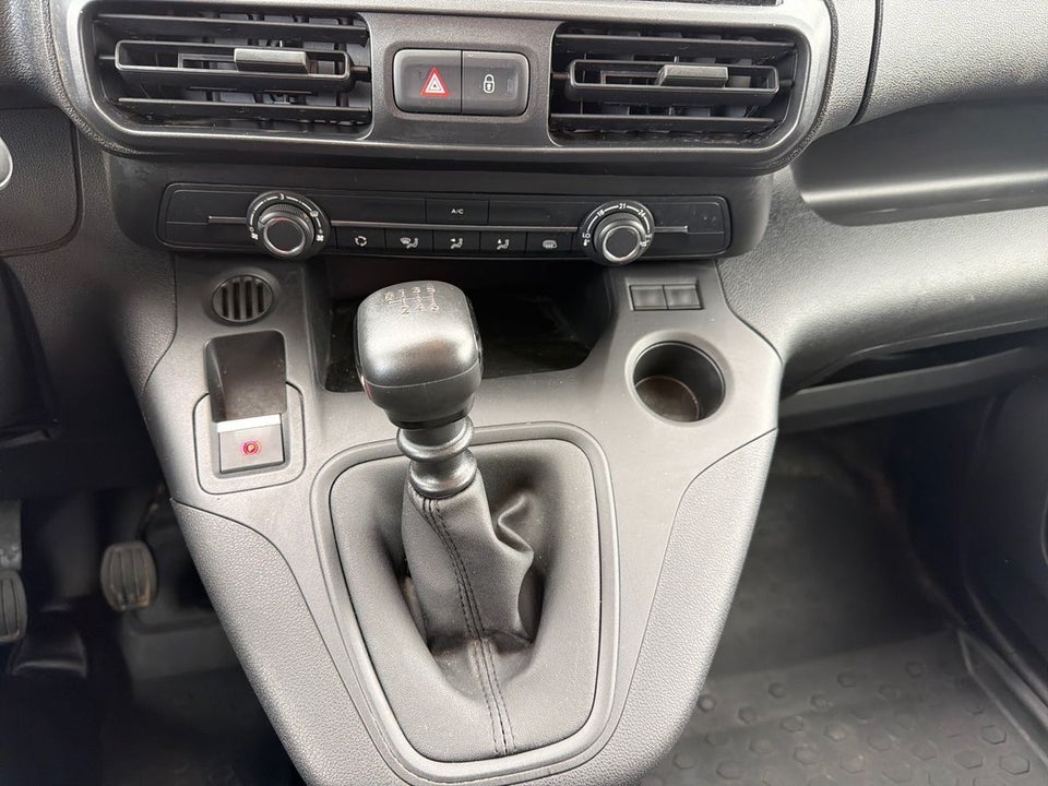 Peugeot Partner 1,5 BlueHDi 100 L1V1 Plus Van