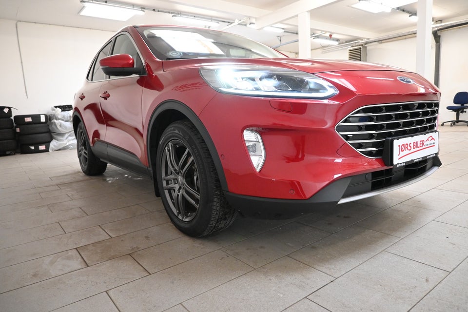 Ford Kuga 2,5 PHEV Titanium X CVT 5d