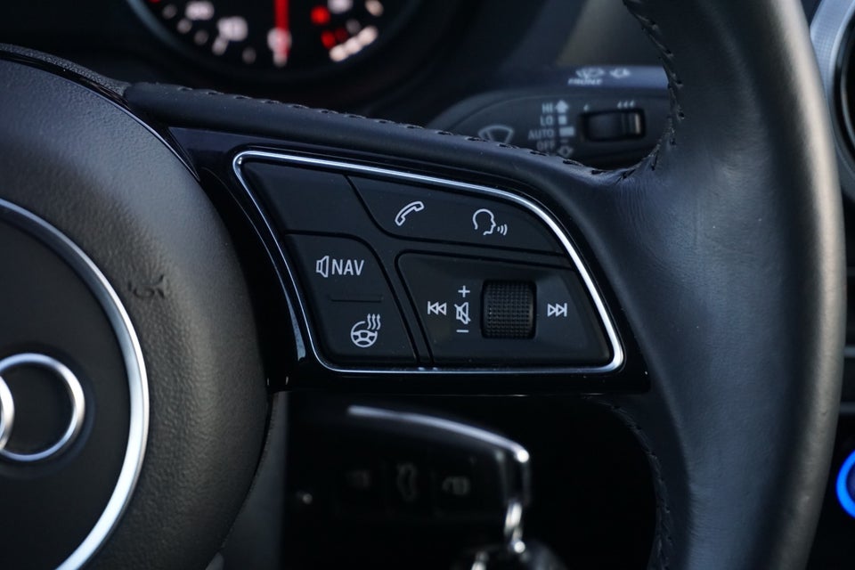 Audi A3 35 TFSi Sport Limited S-tr. 4d