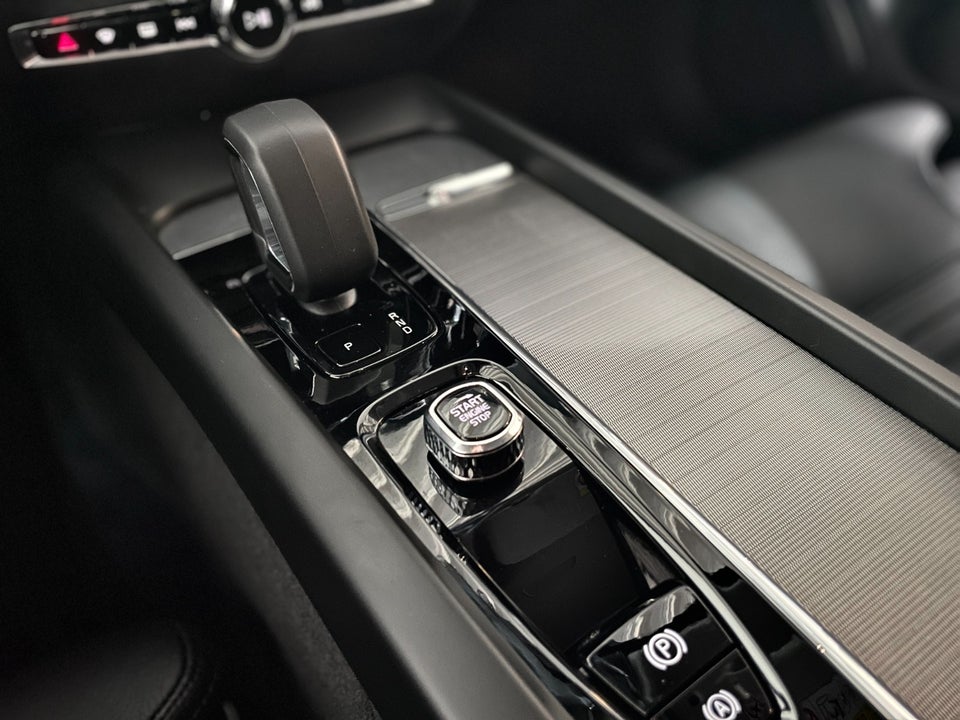 Volvo V60 2,0 B4 197 Plus Bright aut. 5d