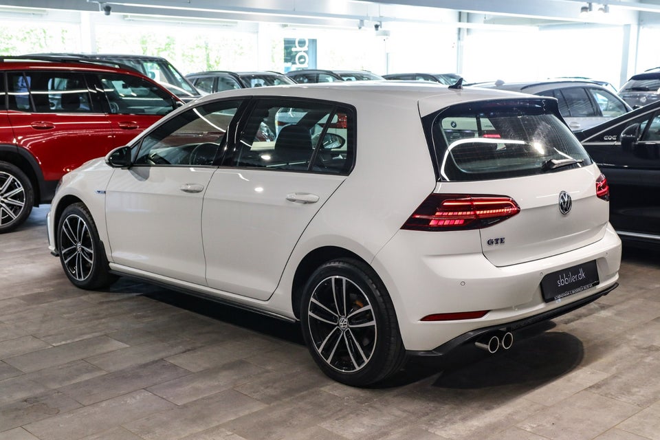VW Golf VII 1,4 GTE DSG 5d