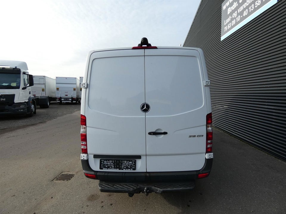 Mercedes Sprinter 316 2,2 CDi R2 Kassevogn 6d