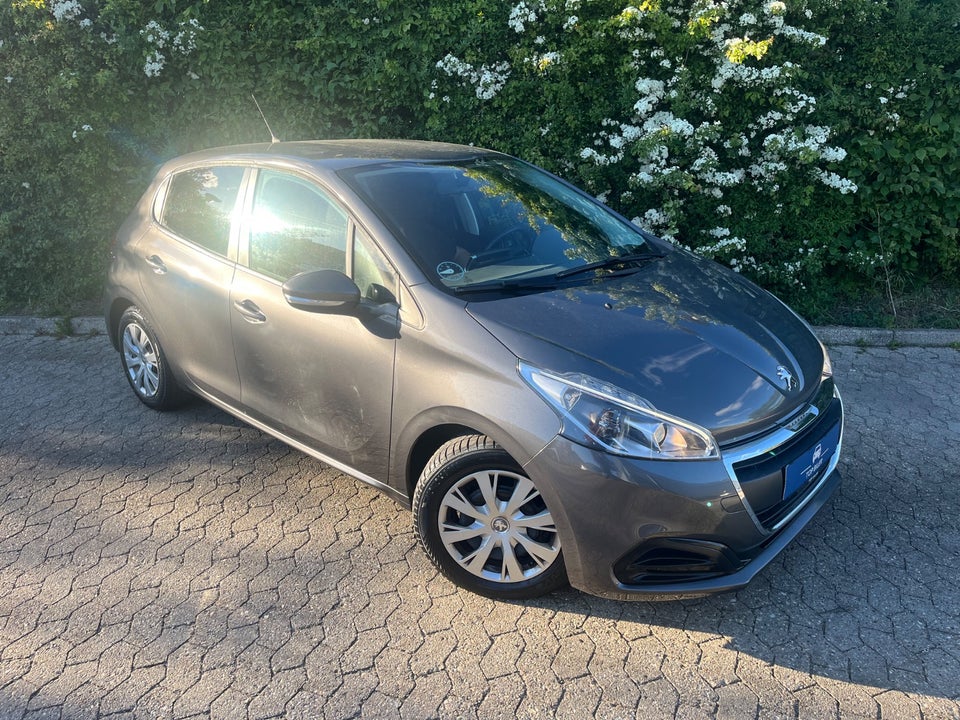 Peugeot 208 1,2 VTi 82 Allure 5d