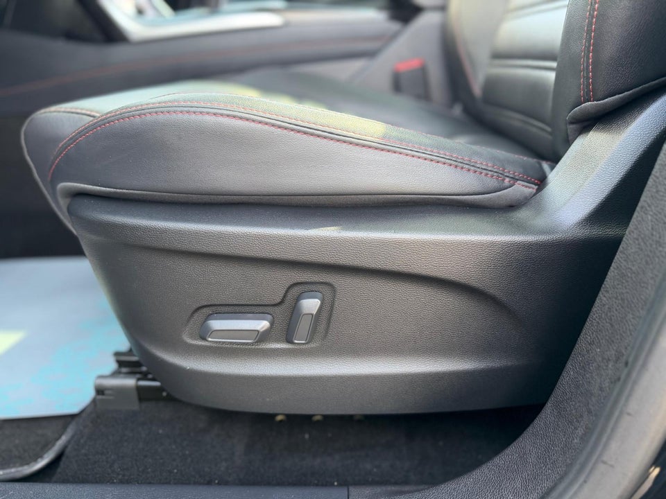 Maxus Euniq6 70  5d