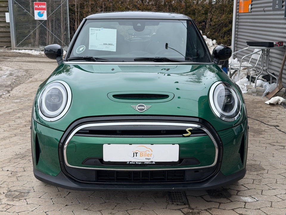 MINI Cooper SE Maximise 3d