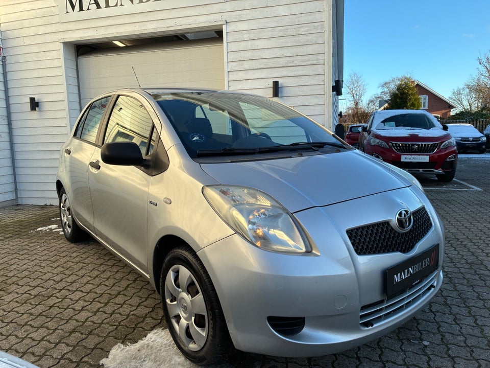Toyota Yaris 1,4 D-4D Luna 5d