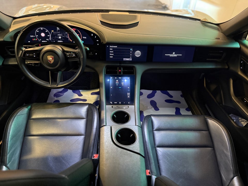 Porsche Taycan 4S Performance+ 4d