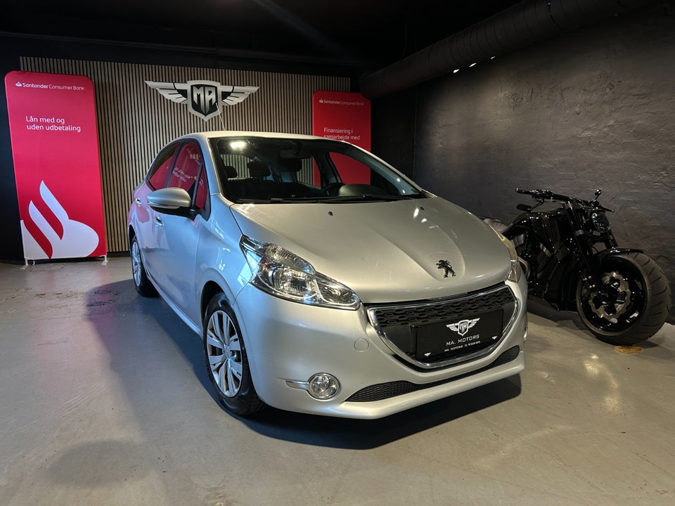 Peugeot 208 1,2 VTi 82 Active GO 5d