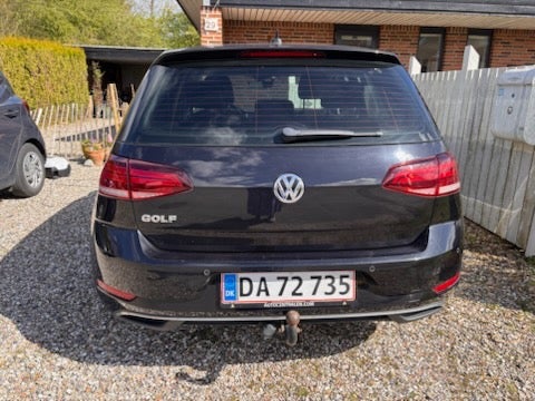 VW Golf VII 1,6 TDi 115 IQ.Drive DSG 5d