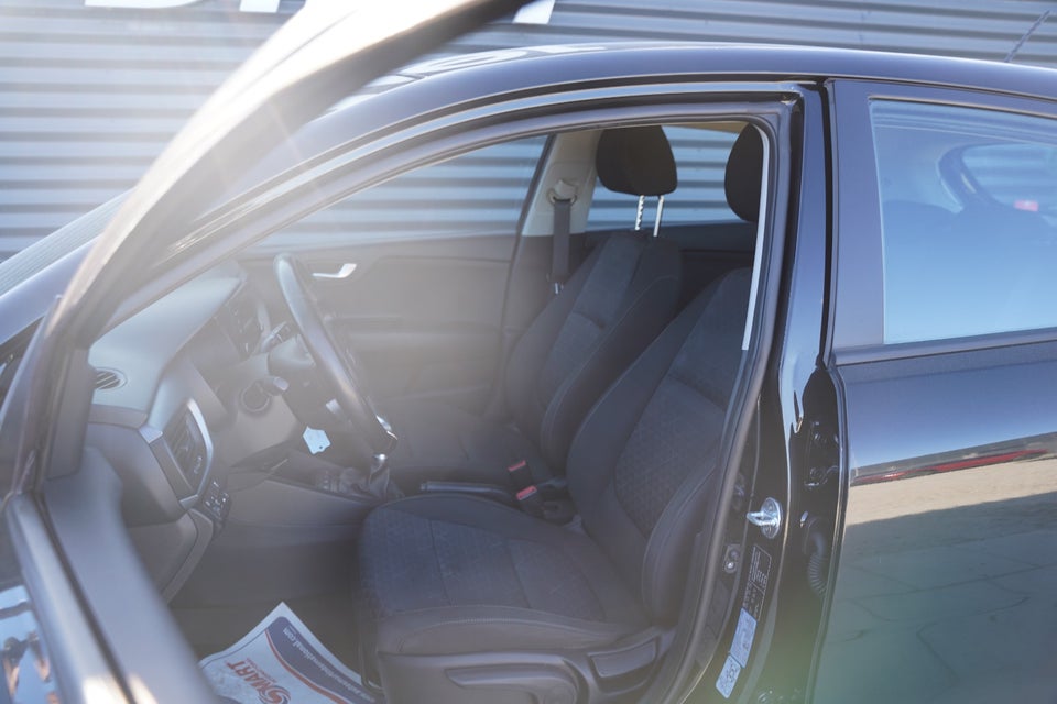 Kia Rio 1,2 CVVT Concept 5d