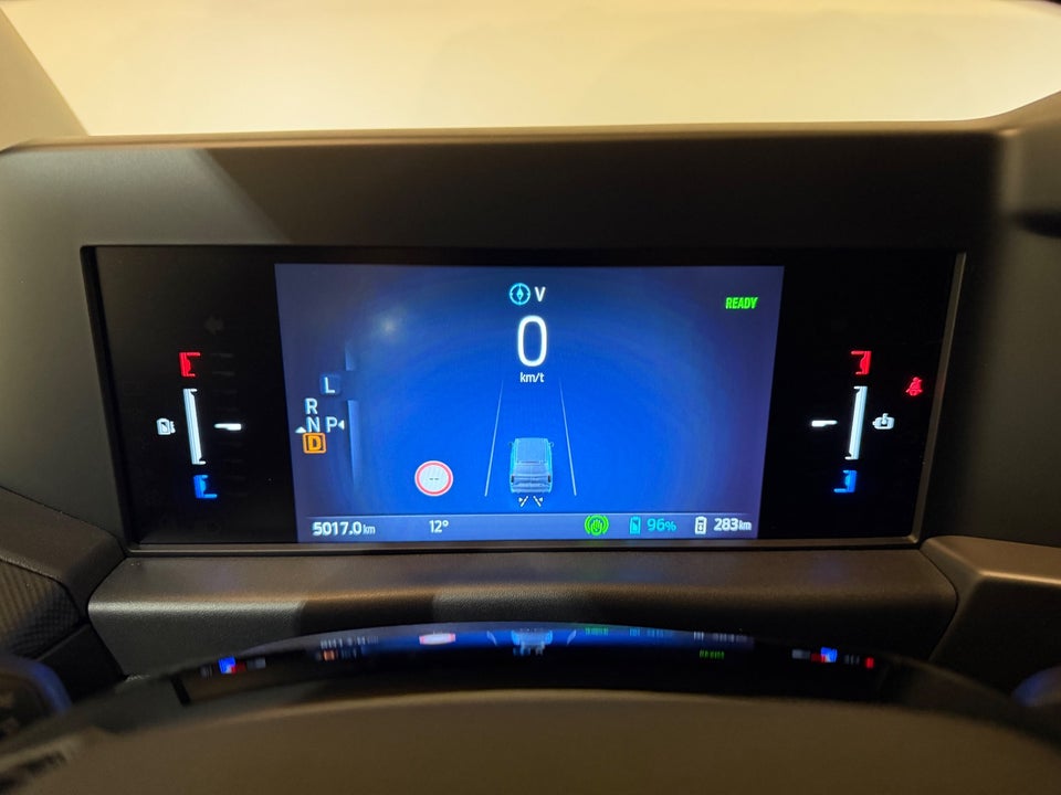 Ford E-Transit Custom 320L 64 Trend