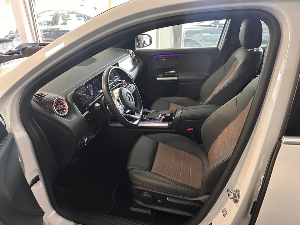 Mercedes EQA250+ Electric Art 5d