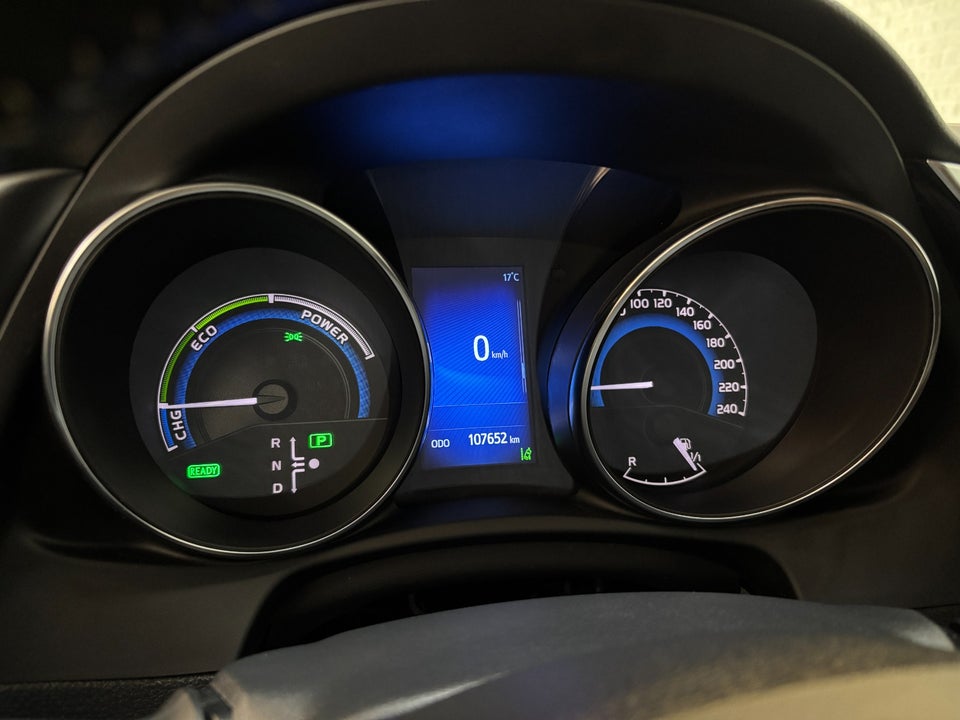 Toyota Auris 1,8 Hybrid H1 Touring Sports CVT 5d