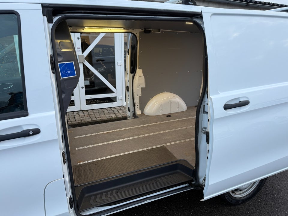 Mercedes Vito 114 2,2 CDi Kassevogn aut. L