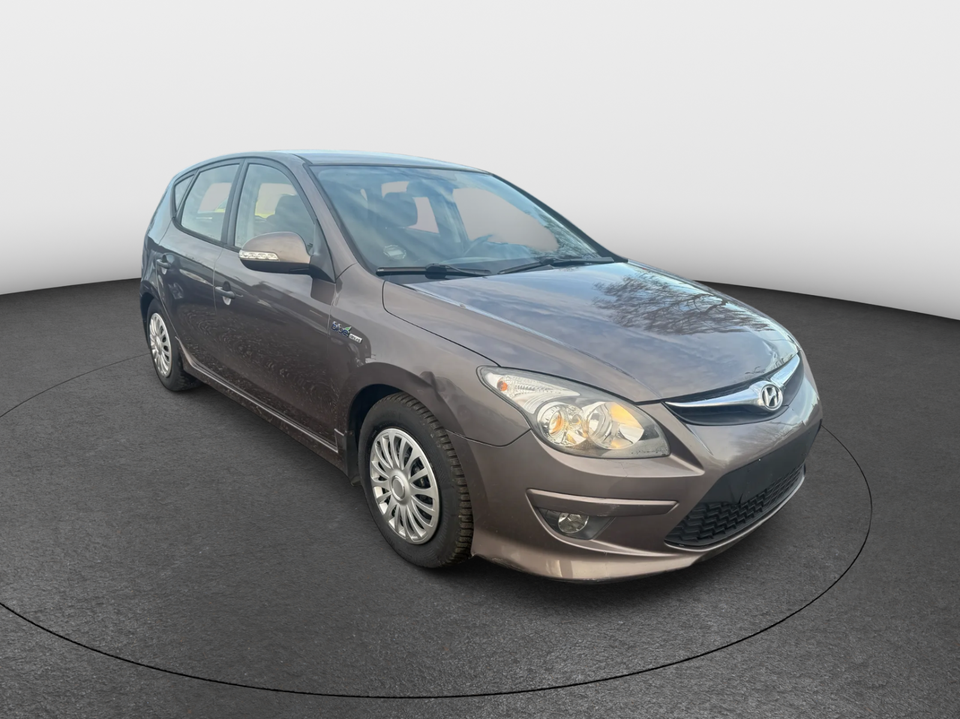 Hyundai i30 1,6 CRDi 90 Blue Drive 5d