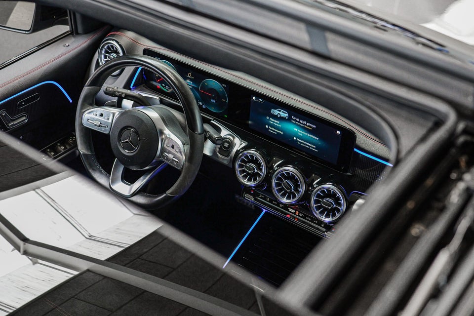 Mercedes EQB300 AMG Line 4Matic 5d