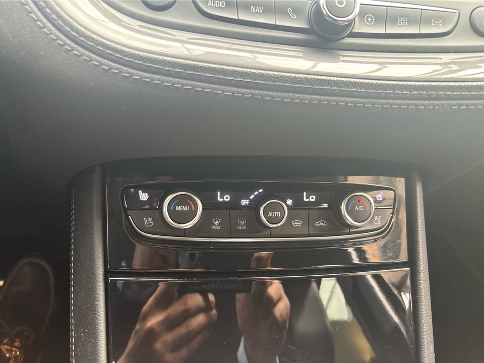 Opel Grandland X 1,6 Hybrid Exclusive aut. 5d