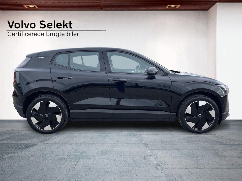 Volvo EX30 Extended Range Ultra 5d