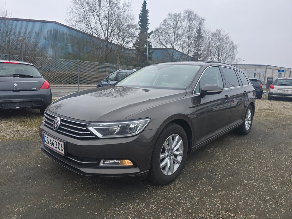 VW Passat 1,4 TSi 150 Comfortline Premium DSG 4d