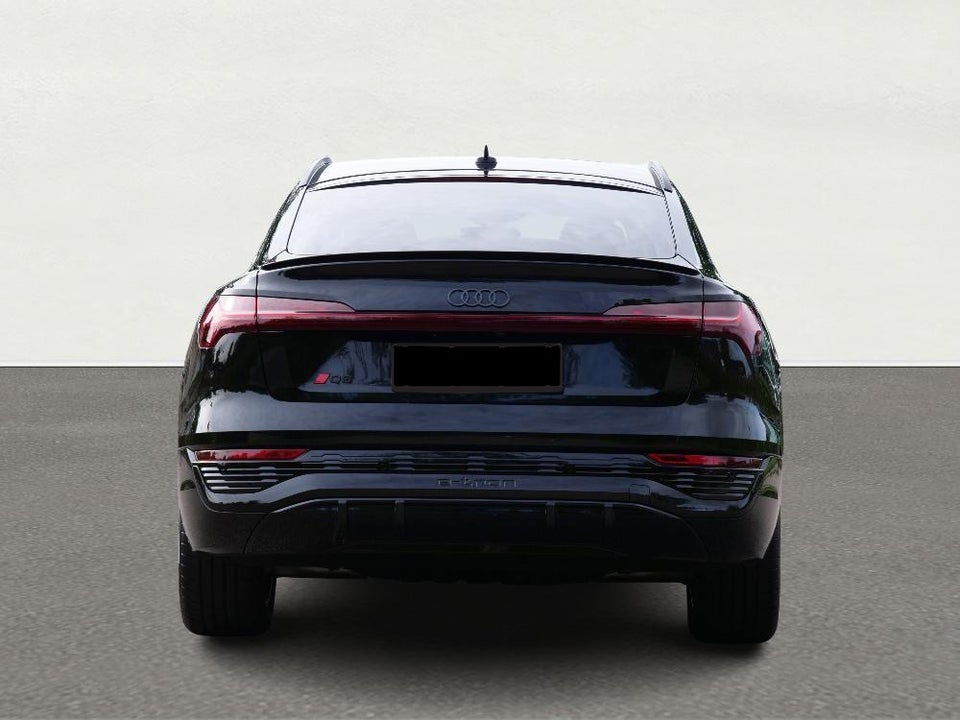 Audi Q8 e-tron 55 S-line Sportback quattro 5d