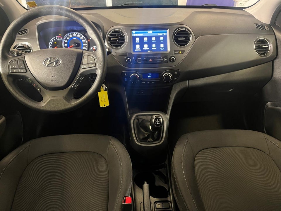 Hyundai i10 1,0 Touch 5d