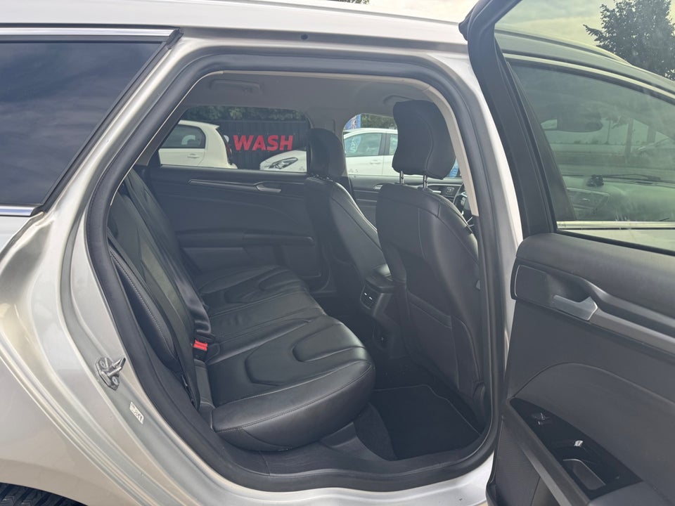 Ford Mondeo 2,0 EcoBlue Titanium stc. aut. 5d